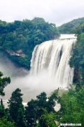 黄果树瀑布位于哪个省,黄果树瀑布在贵州哪里？